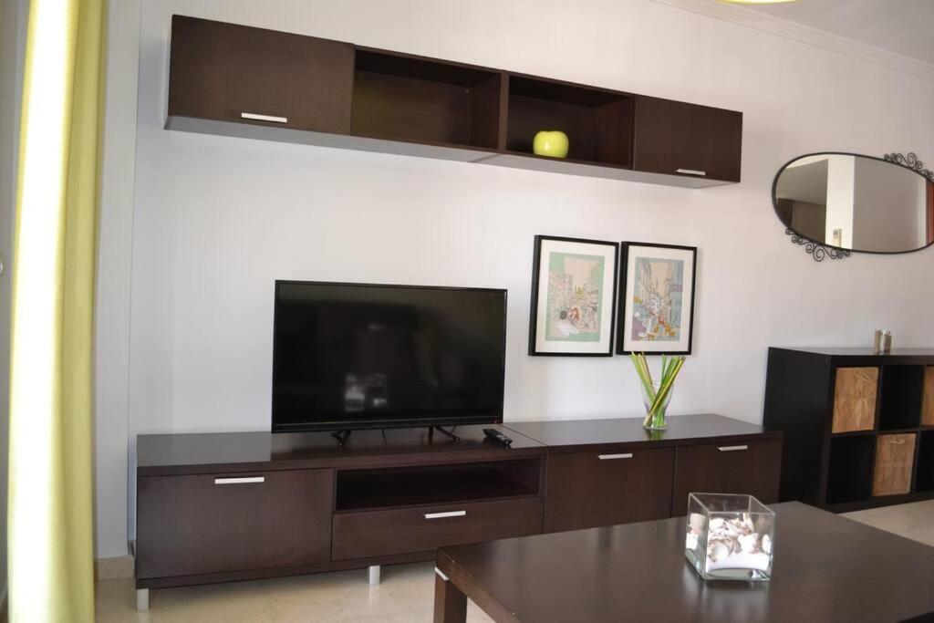 Precioso Apartamento En Primera Linea De Playa En Caleta De Velez Eksteriør bilde