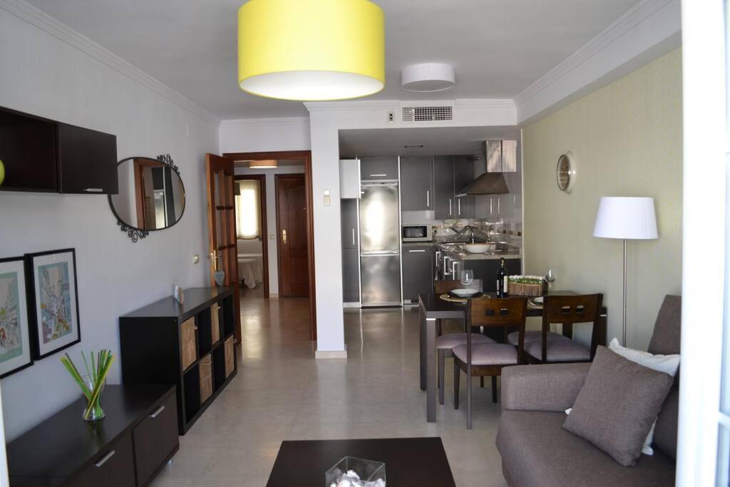 Precioso Apartamento En Primera Linea De Playa En Caleta De Velez Eksteriør bilde